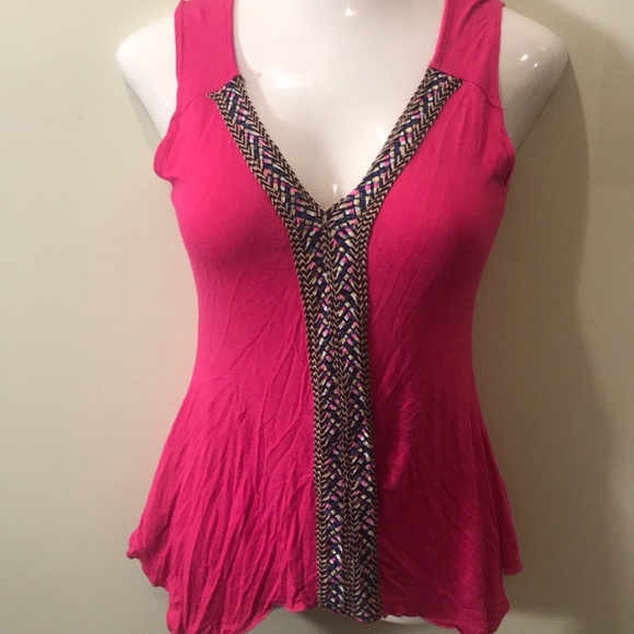 Venus Fuschia top - Picture 1 of 6